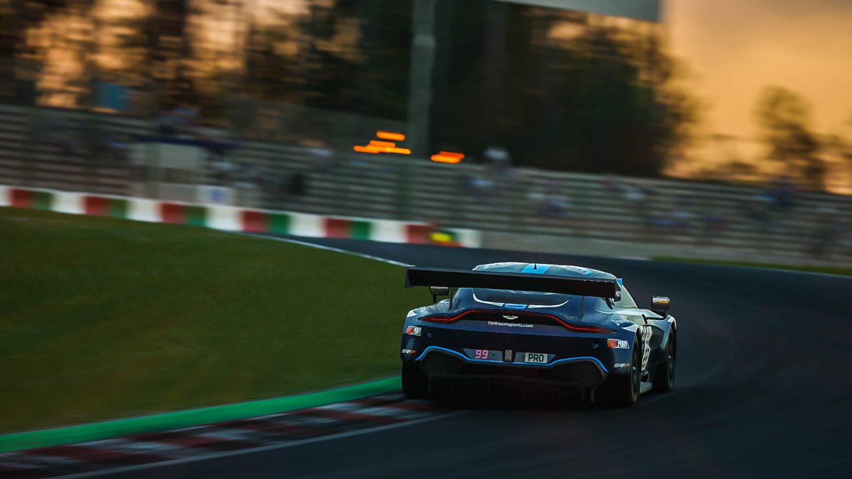 🏁 ISR ENDURANCE R4 🏁

Turno de las 8 horas de Silverstone este fin de semana!
Ya solo quedan dos carreras más!

⌛ Horarios ⌛
Viernes Q -> 22:00h
Sabado R -> 15:00h

Al lío 💪