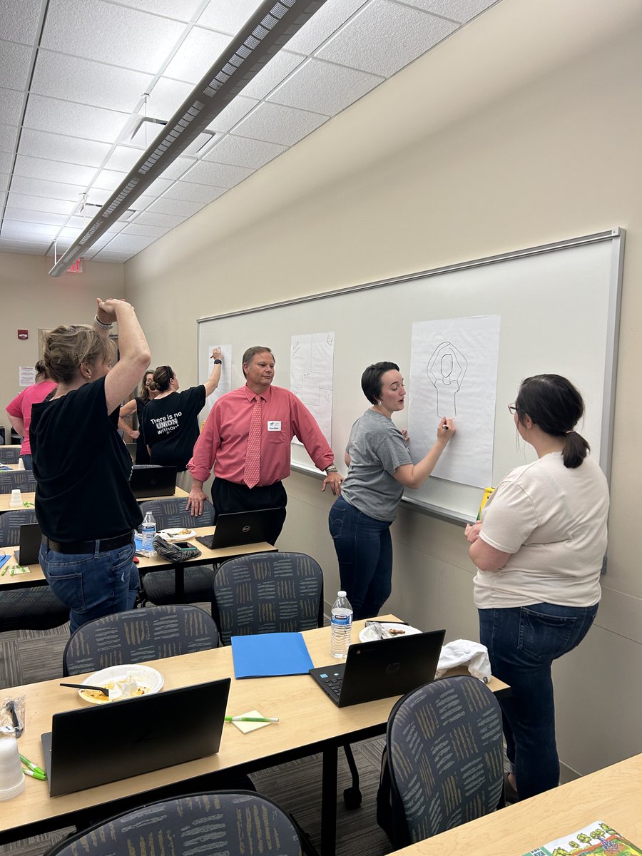 cmdanhoff's tweet photo. 👩💻🎉 An amazing evening at the K-8 Intro to Computer Science workshop in collaboration with @NWOstem and @OSLN! Unplugged activities, coding, robotics, and tons of creativity! 🤖💡🚀 #STEM #EdTech #CS #CSforOhio @codeorg @WonderWorkshop @SpheroEdu @CoSpaces_Edu #GoogleCSFirst https://t.co/OlYfV8AKRS