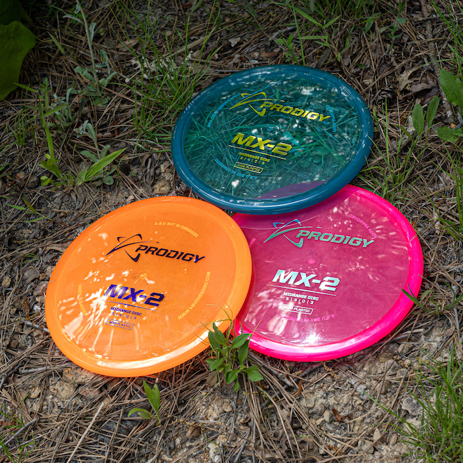 Fresh Drop 🆕 The MX-2 midrange is available in 400 and 500 plastic, with First Run and Stock Stamp options. 🛒 prodigydisc.com/collections/mx… #ProdigyDisc #FindYourFlight #discgolf