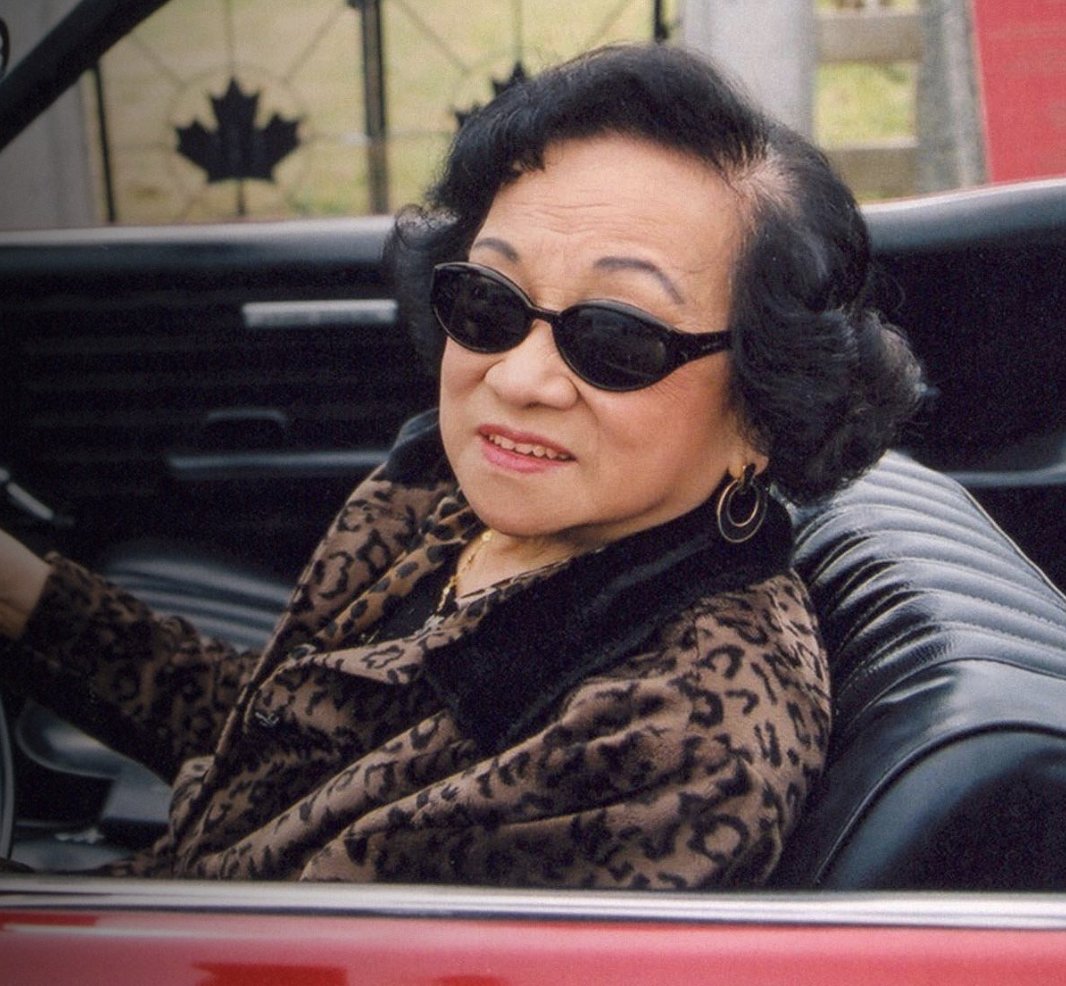 Rolling into the long weekend like...😎🚘 Check out this curated selection of films in celebration of #AsianHeritageMonth from the National Film Board! Check out the selection below! nfb.ca/channels/asian…