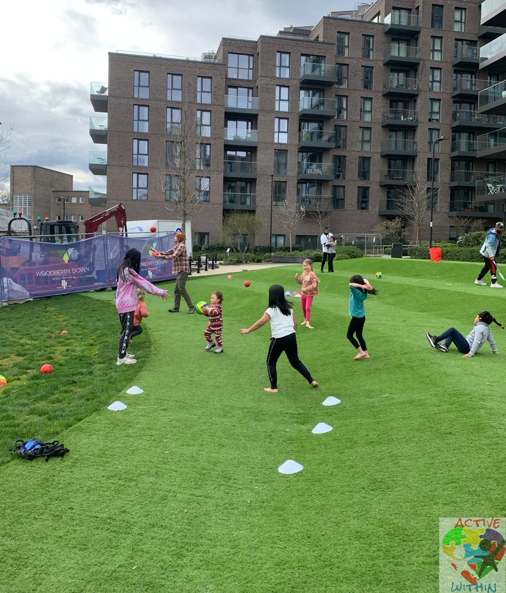 Let's Get Active as a family...Join our Family Fit classes every Saturday at 12pm. Great way to keep our children active and exercise as a family! #woodberrydown #woodberrydownestate #woodberrydownreservoir #hackney #activewithin #letsgetactive @NHGhousing @redmond_centre