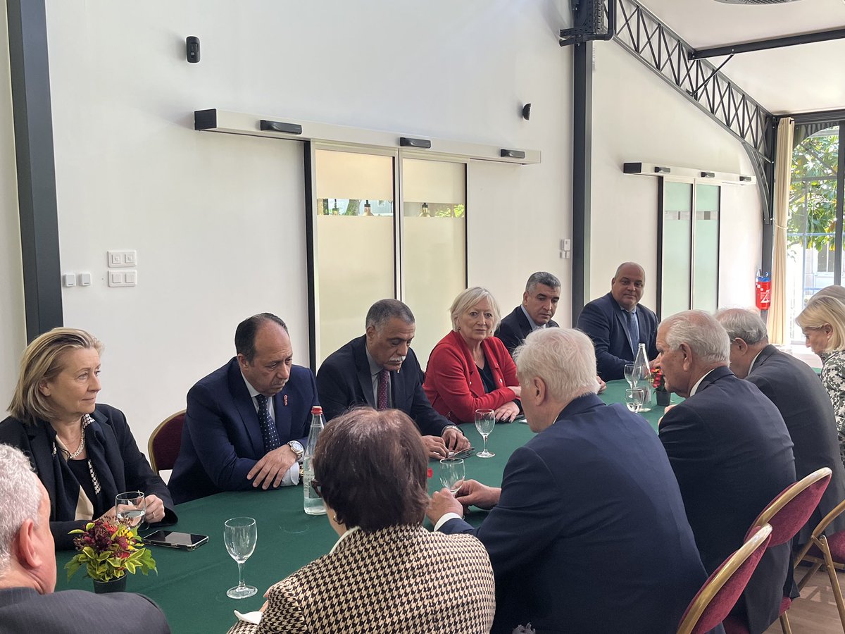 🇫🇷🇲🇦 Rencontre avec une délégation parlementaire de la Chambre des conseillers du Maroc et le groupe d’amitié France-Maroc du @Senat. La diplomatie parlementaire a joué un rôle essentiel dans l’amélioration des relations franco-marocaines.