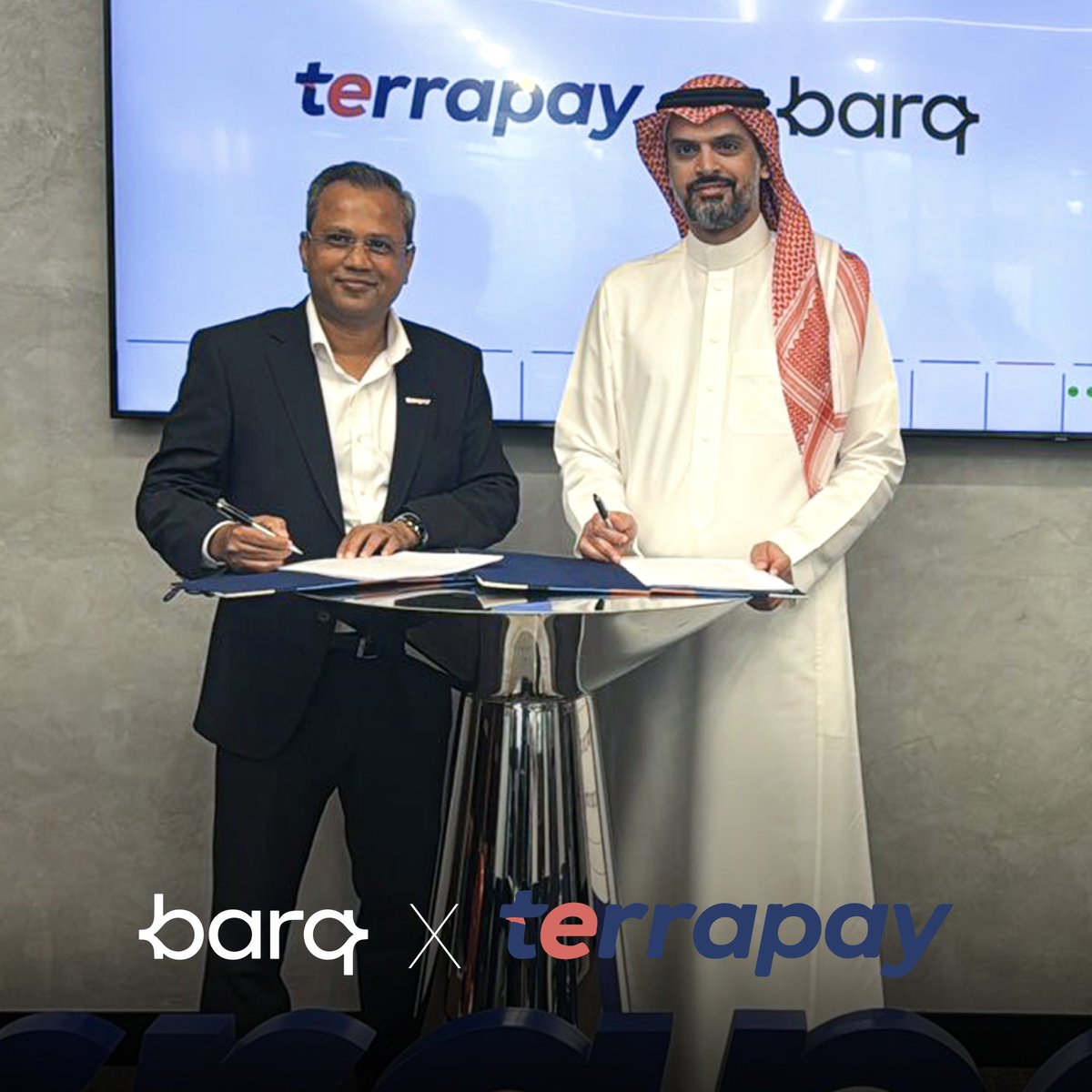 في شراكة استراتيجية مميزة، وقع "برق" مع "تيراباي" اتفاقية لتقديم خدمة تحويل الأموال الدولية بسرعة وأمان على مستوى عالمي تعكس هذه الشراكة التزام الشركتين بالابتكار وتحسين تجربة العملاء، كما تدعم المشاريع الواعدة في السعودية، مما يعزز مكانة "برق" كجزء رئيسي في قطاع التقنية المالية.