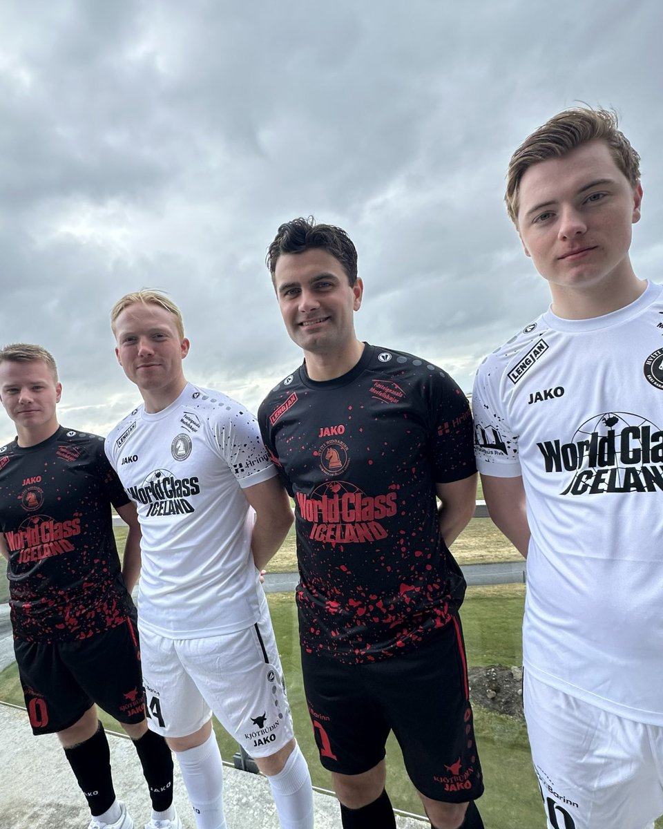 Hvíti Riddarinn í samstarfi við Jako Sport kynna: 2024 treyjurnar

Sérstakar þakkir
- World Class
- Fasteignasala Mosfellsbæjar
- Lengjan
- Hotel Laxnes
- Craft burger Kitchen
- Preppbarinn
- Hraunhús
- Hringdu
- Áslákur
- MG Lögmenn
- Kjötbúðin
- Ístex/Lopi
- Ökukennsla Lárusar