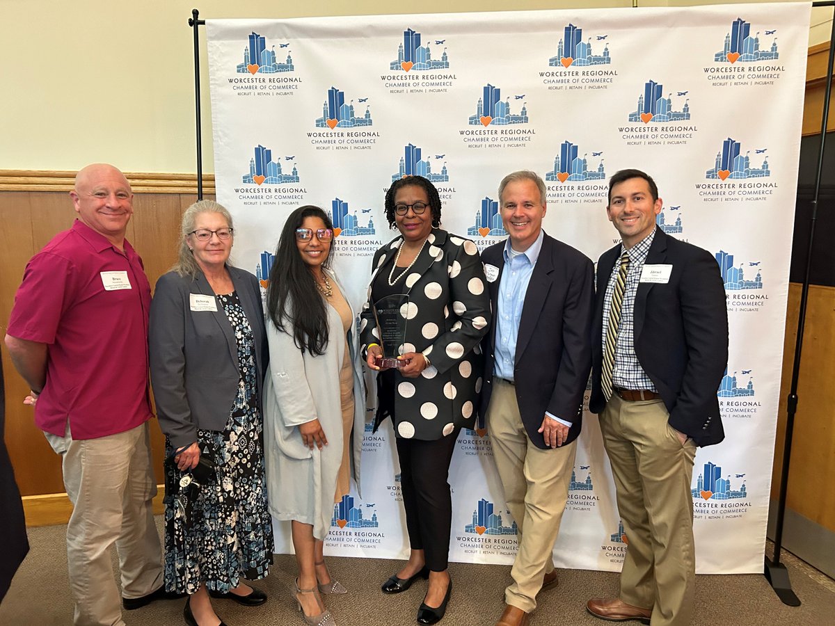 #ICYMI: Yesterday @chamberworc 's Business After Hours annual awards ceremony, we & @masshirecenter were honored as 'Advocate of the Year'. Visit our offices in @TweetWorcester and #Southbridge to discover how we can advocate for YOU! #workforce