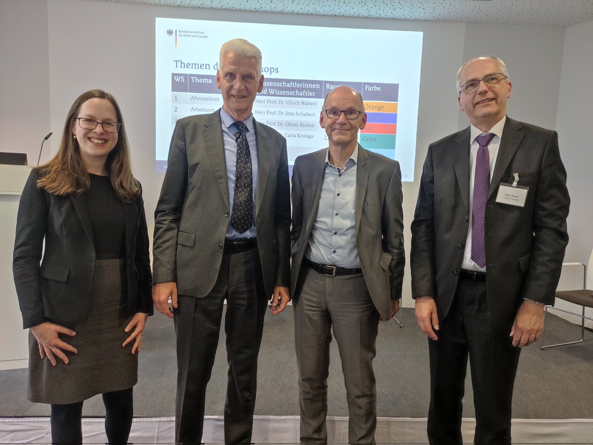 Spannender Austausch mit BMAS, BMF, BMWK, den Sozialpartnern und Wissenschaftskollegen zum Thema "Wie kann ein freiwilliger längerer Verbleib im Erwerbsleben unterstützt werden?" beim Fachdialog Arbeit &amp; Rente. bmas.de/DE/Service/Pre….