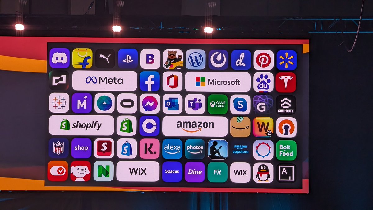 BlueBlindBox's tweet image. I love how many RN users are there! I do find it hard when I see mostly big companies out there. There isn't very easy brownfield applications or guides on pitching RN when Native apps exist. I'm glad, but I want to play too! #ReactConf2024