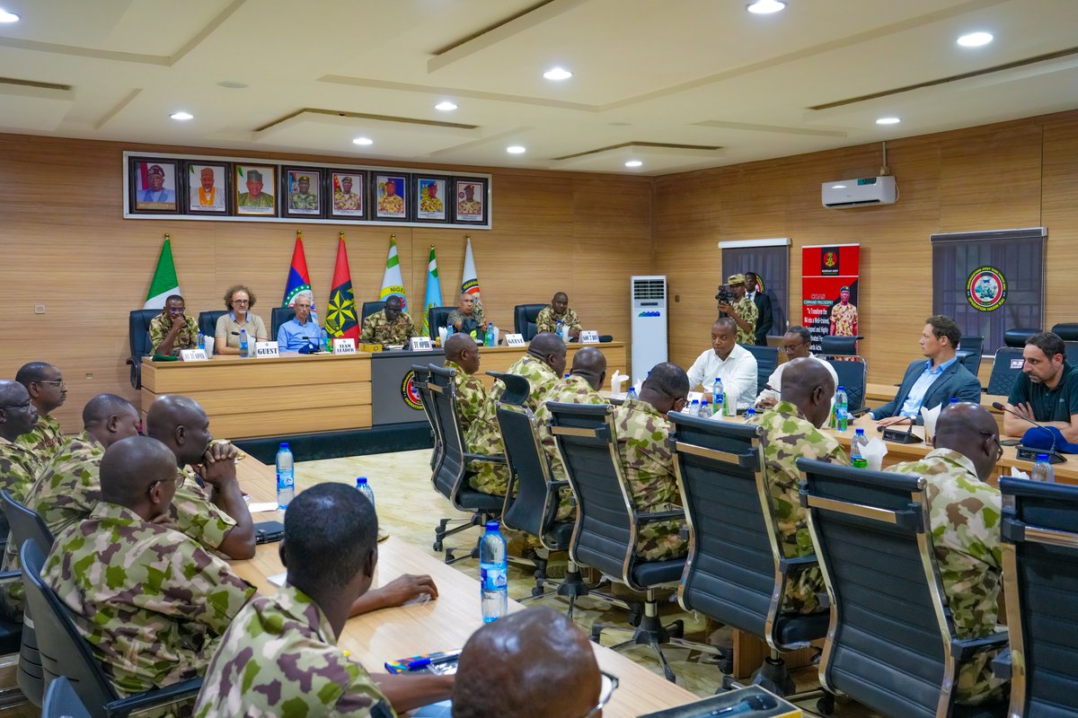 UNDPNigeria's tweet photo. The delegation led by Amb. Wouter Willem, @NLAmbPlomp, @NLinNigeria had a strategic meeting with the JTF northeast (operation Hadin Kai). 

They explored areas of collaboration with the military on providing solutions to key security challenges faced by communities in the region. https://t.co/82fTvy2cJv