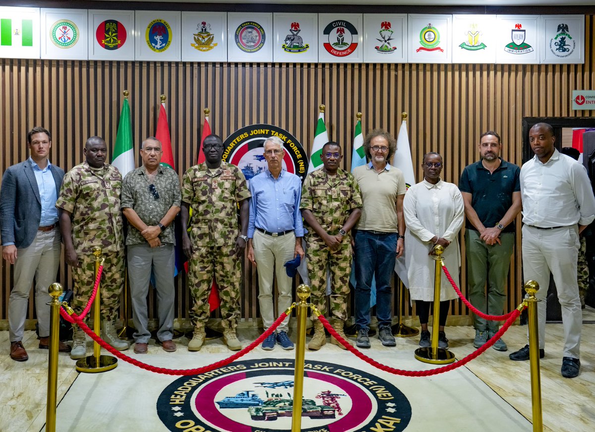 UNDPNigeria's tweet photo. The delegation led by Amb. Wouter Willem, @NLAmbPlomp, @NLinNigeria had a strategic meeting with the JTF northeast (operation Hadin Kai). 

They explored areas of collaboration with the military on providing solutions to key security challenges faced by communities in the region. https://t.co/82fTvy2cJv