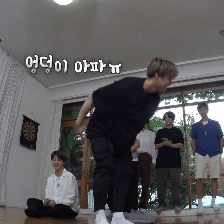 개인적으로 선호되는 아방수
아방수 본인은 별거안햇다고 생각햇는데(오히려 ㅈㄴ덤덤하고 무뚝뚝)
주변을 술렁술렁웅성웅성하게만드는 그런 하하버스에 사는 아방수 이야기가 있다
나는 이 아방수를 무척 좋아한다