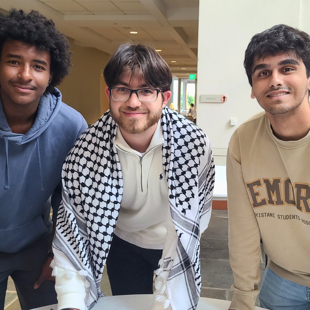 In honor of @EmoryUniversity's Commencement ceremony on Monday, shout out to @EmoryMSA and the graduating seniors who recently helped @RoswellMasjid build a waste-sorter with funding from GIPL's Four Directions Fund! #FaithInAction