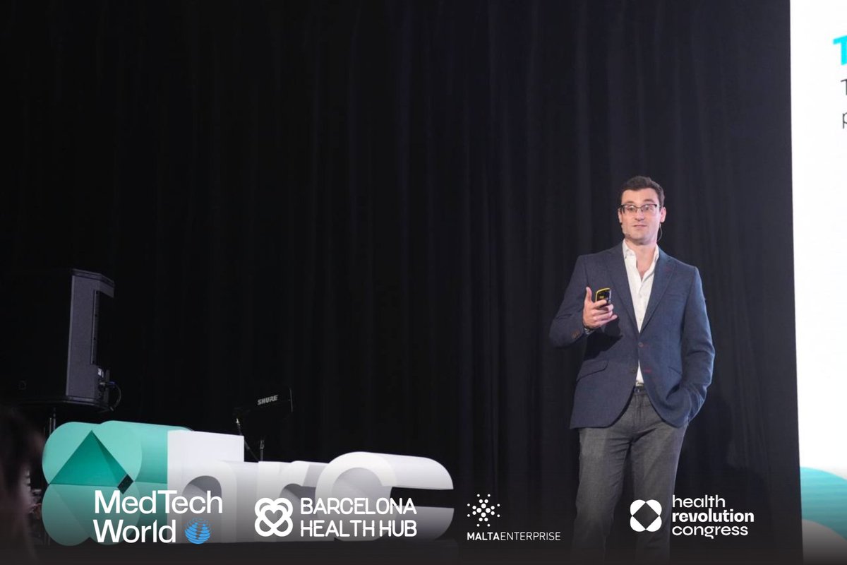 🌟 Barcelona Roadshow Pitch Competition by @Med_Tech_World & @BCNHealthHub! 🚀 Check out NIMBLE Diagnostics by @Orioliborra: revolutionizing stent health monitoring for better patient care. Good luck at the #BarcelonaRoadshow! 🤞 📸 : eu1.hubs.ly/H097wJ-0