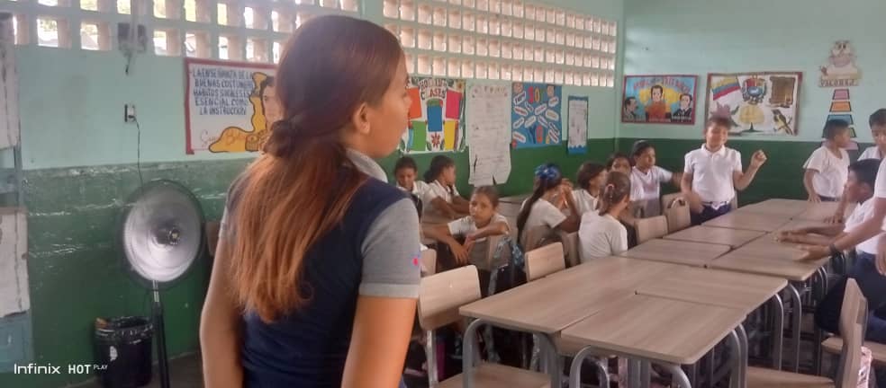 En la mañana de hoy se llevó a cabo la formación en la escuela de tronconal 2 por parte de las facilitadoras del ANZ32 <a href="/Gabrielasjr/">Gabriela Jiménez</a> <a href="/LuisinfoVe/">Luis la Rosa📱💻🇻🇪</a> <a href="/Infocentroanzoa/">Infocentroanzoategui</a>