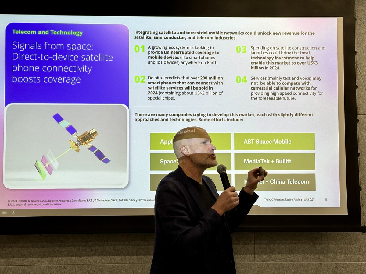 DeloitteCO's tweet image. 🟢 Lograr la soberanía de los datos implica agilidad y resiliencia. Incluye adaptarse a los cambios regulatorios a medida que ocurren. El éxito podría significar inculcar una mayor confianza al cliente, reducir el riesgo legales y proteger los activos de datos. #CIOProgram