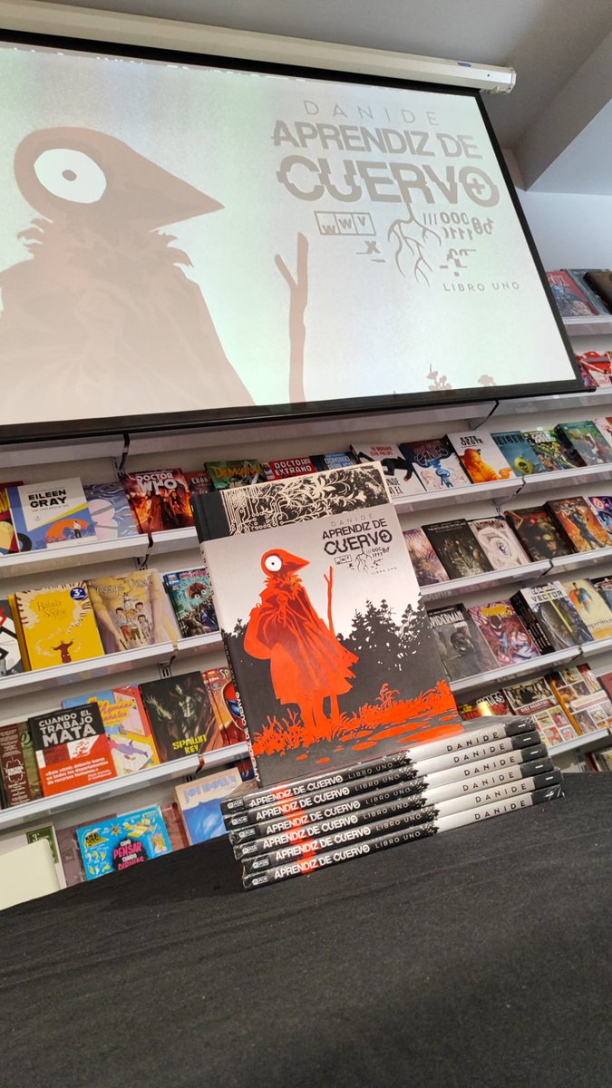 ComicsUniversal's tweet photo. Venga, que aún estás a tiempo de llegar a la presentación del #comic «Aprendiz de cuervo» de Danide, empezamos a las 19h, con Jordi Pastor. @eccediciones @jordipast #Aprendizdecuervo #Danide https://t.co/GdVtKLw5gh