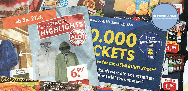 Laut einer aktuellen reprä­sentati­ven Umfrage des Köl­ner Handelsforschungs­institutes IFH lesen 79% einmal in der Woche oder häufiger gedruckte Prospekte; der Anteil liegt damit so hoch wie im Vorjahr. Online-Wer­bung wird von 62% genutzt. bit.ly/3WCZg82 
#zipcon