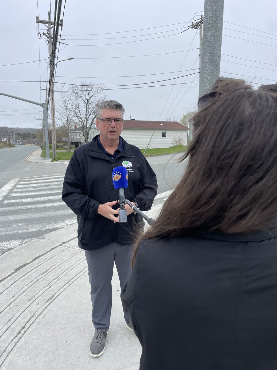 Thank you to @bethpenneyNL @NTVNewsNL for visiting Conception Bay South today to talk traffic safety with Mayor @DarrinBent.