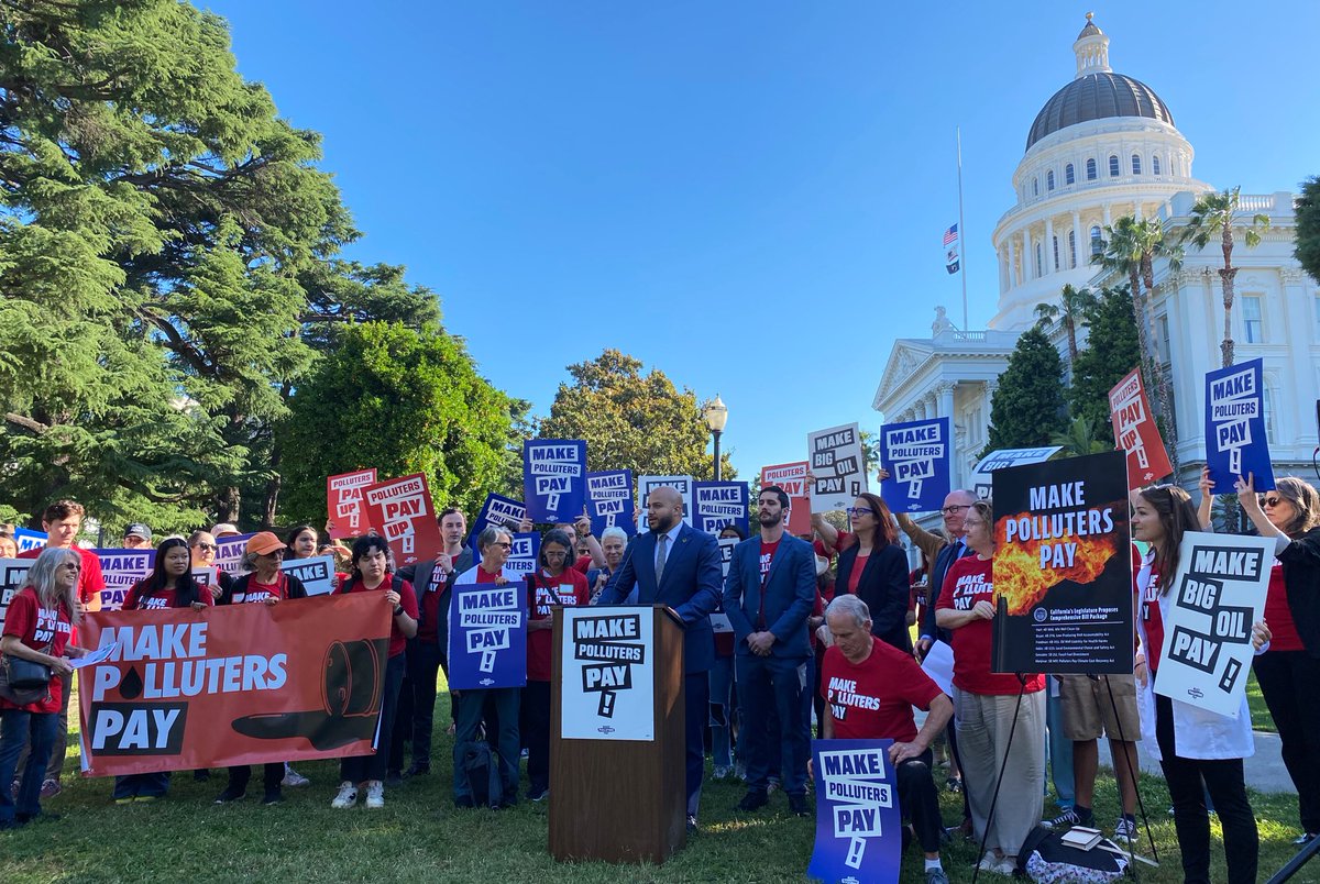 ‼️ TODAY: We’re at the Capitol w/ @SenatorMenjivar @AsmFriedmanCA @ib2_real @AsmGreggHart calling on #CALeg to support a package of bill to #MakePollutersPay and protect communities from oil & gas. #SB1497 #AB1866 #AB3233 #AB2716 #AB3155