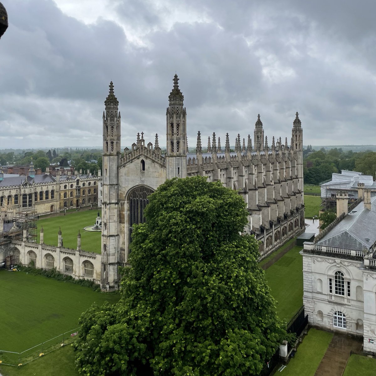 Wonderful to discuss the atmospheric hydrogen soil sink with colleagues at the University of Cambridge who are working to improve models @aTarchie There is renewed energy around environmental H2 research, and I’m excited to generate more data!!