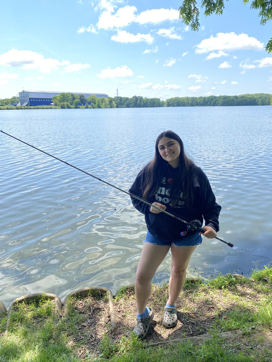 What a perfect day for our senior picnic! 💙🧺☀️ #ClassOf2024
