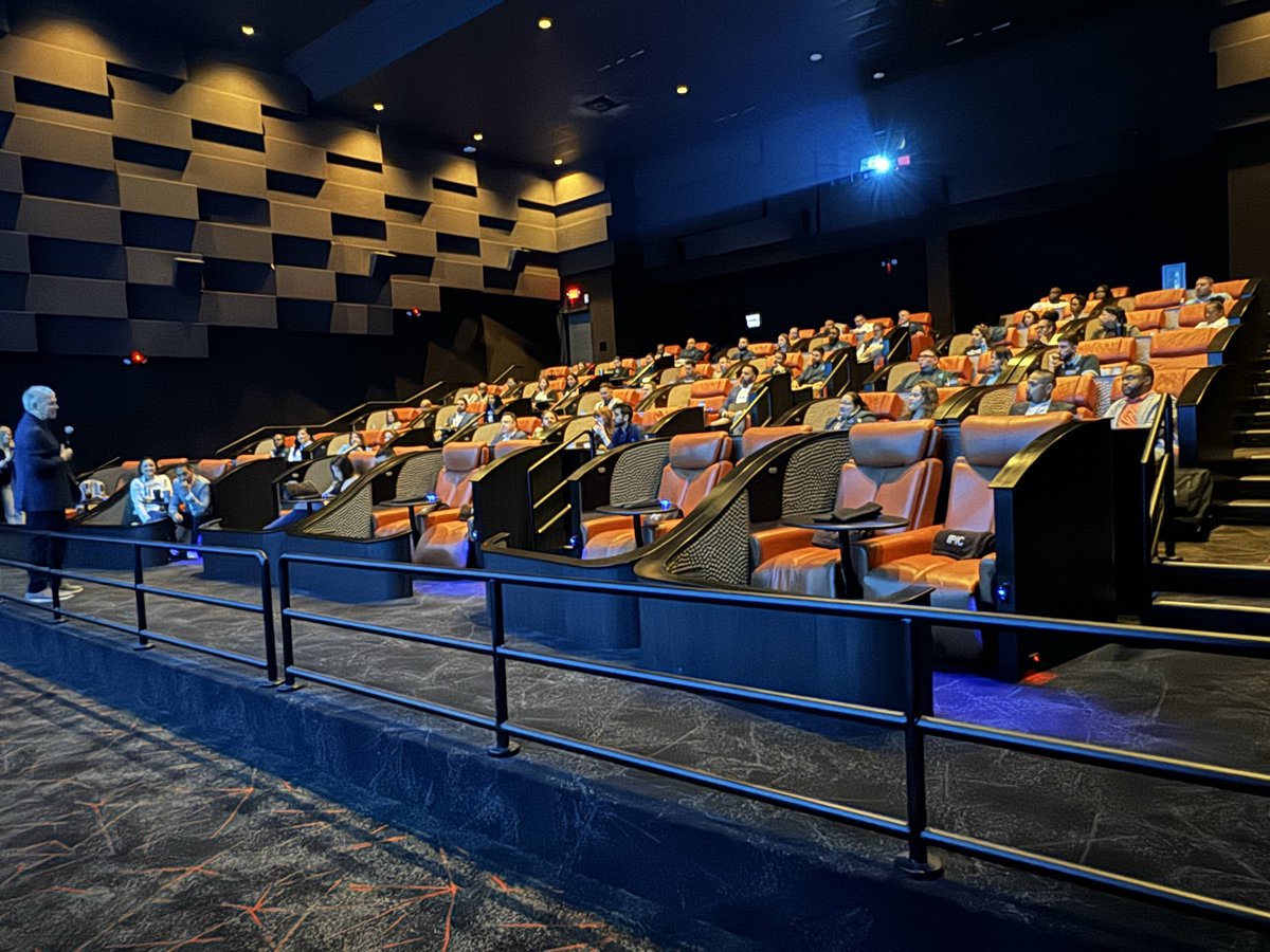 STXspeaks tweet media