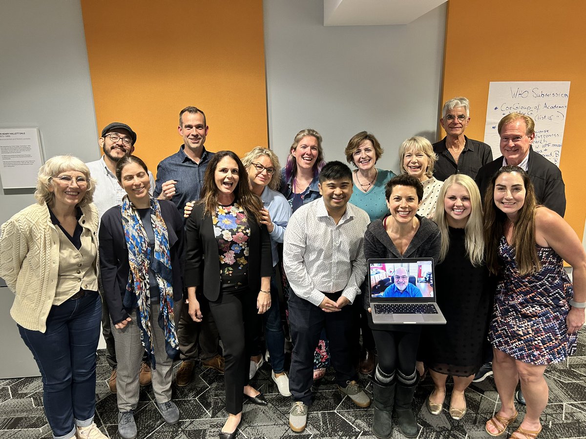 drjenunwin's tweet photo. International food addiction experts assemble!! @foodaddiction4u @DrNicoleAvena @RobertLustigMD @AdrianSotoMota @PainschabMolly @MichaelMossC @GeorgiaEdeMD @DrSPThompson @DoctorChrisVT
and more arriving tomorrow 🤛 https://t.co/LHiisMf813