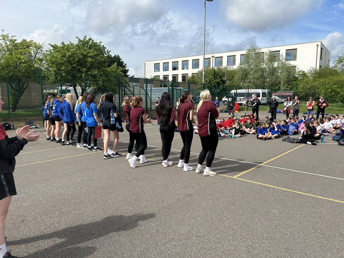 Forecast 85% chance of Heavy Rain this afternoon-Radar forecast looked better forecast-so decided to go for it-So glad we did 20 teams having a blast at the Yr 3/4 Bee Netball @GIASchool - Massive Thanks to @Cedars_Upper & @VandykeUpperSch Umpires @YouthSportTrust @AliOliverYST