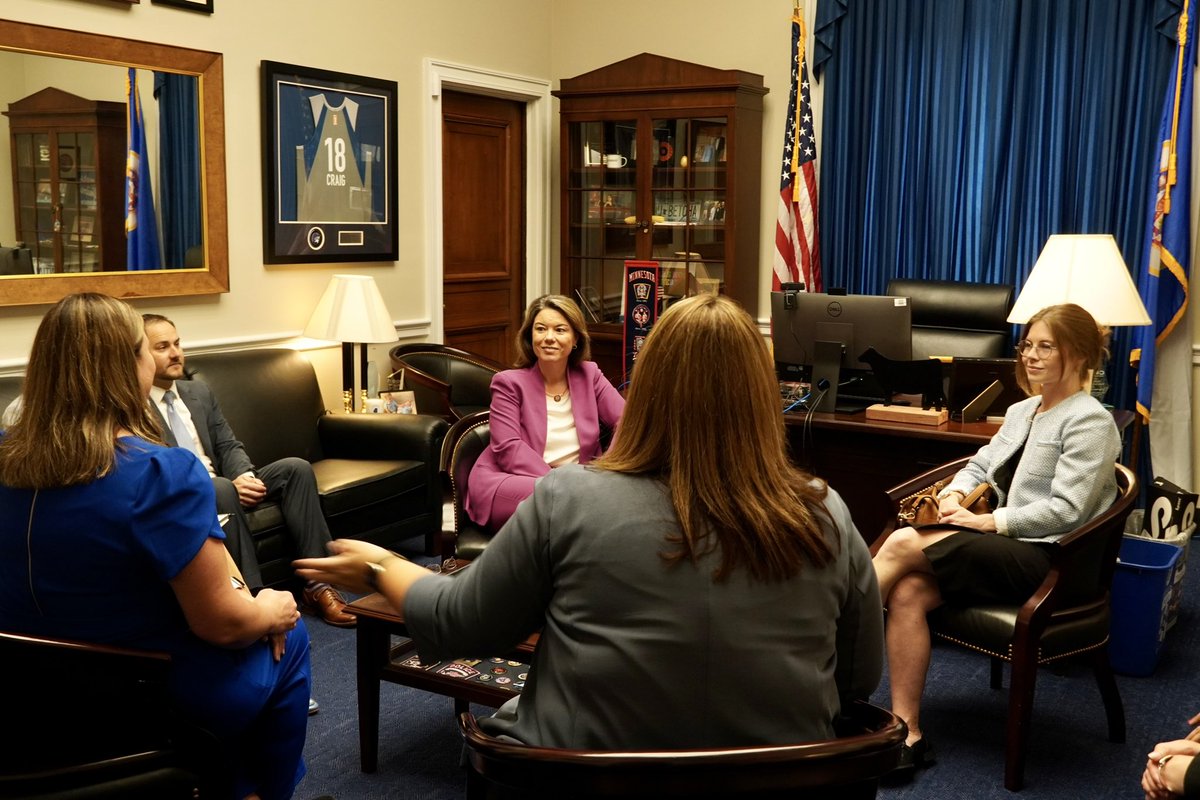 This week, I met with @CHSInc’s Women in Leadership members to learn more about their careers and experiences as leaders in the agriculture economy.
