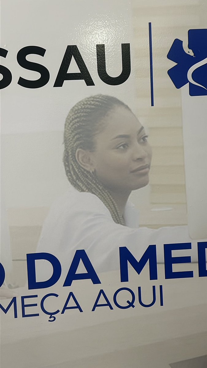 E a Beyoncé que tá fazendo faculdade na minha faculdade e virou garota propaganda