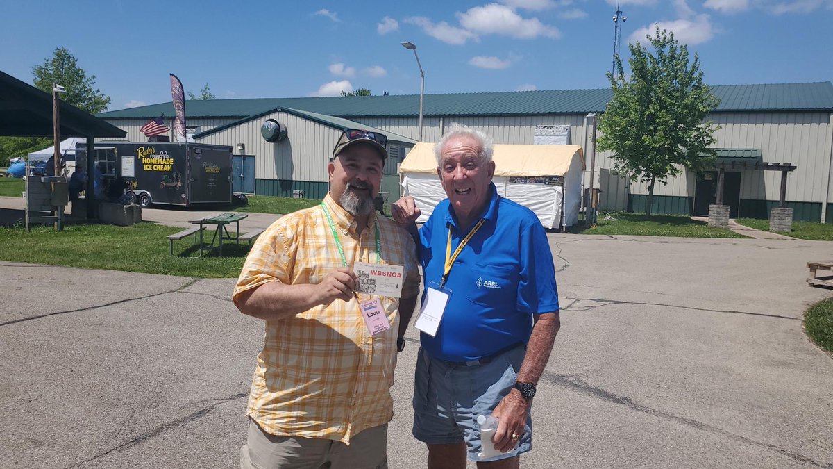 One of the things I wanted to do at @hamvention was get a picture of myself with #Gordo and the QSL card he sent me in 1989 when I was a young ham just starting out.