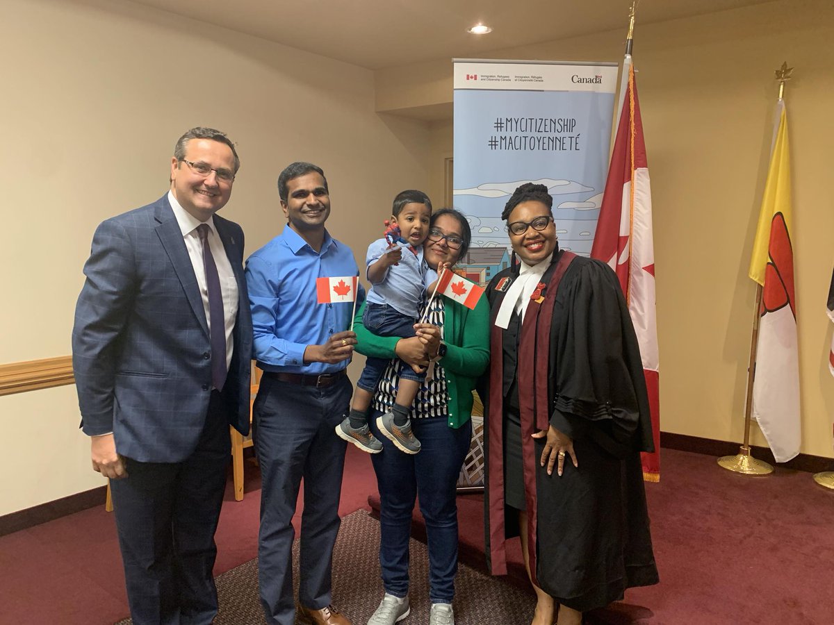 An inspiring way to celebrate #CitizenshipWeek, welcoming 48 new Canadians from 13 countries to our multicultural country & community! Memories of my family's own Citizenship Ceremony 38 years ago. Welcome to the beautiful family called Canada 🇨🇦 Let's build our Canada together!