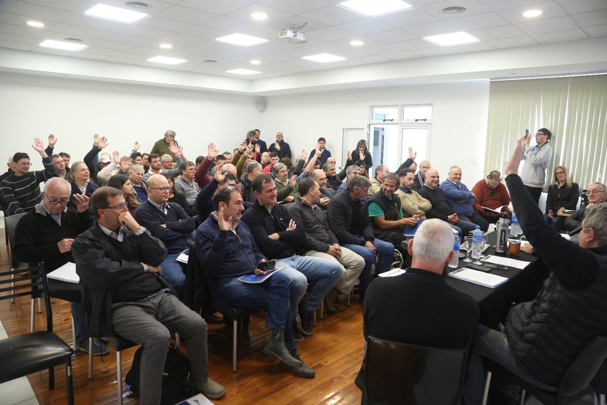 La Asamblea Anual es el momento más importante para la salud institucional de una cooperativa. 

Nuevamente, la amplia participación y el ejercicio democrático, nos demuestra que <a href="/Fecofe_ltda/">FECOFE</a> es una institución que se proyecta hacia el futuro.