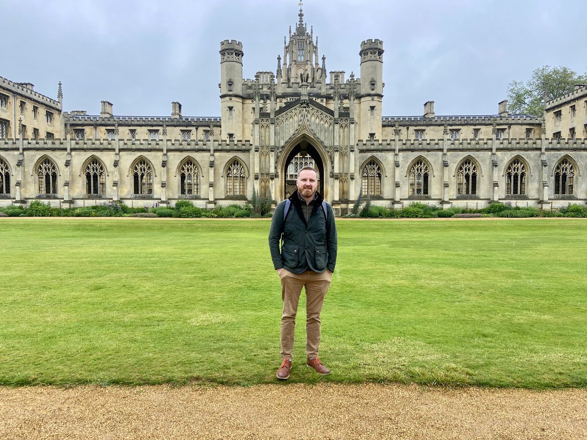 A tremendous joy to host a Q&A with @DrJamesEglinton at St John’s College on faith, academics, apologetics, and parenting, followed by exploring our Old Library together. He’s the first scholar I’ve taken through who paused to read the 17th-century Dutch manuscripts or the