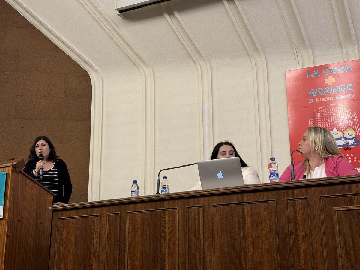 Raquel Vicente (@raquelvicenteli) on Twitter photo Comenzamos con el impacto psicológico de la EII , con las psicólogas Sara Vidal y Patricia Blasco, las presenta Erika Alfambra , enfermera de investigación en unidad de EII del HCU Lozano Blesa <a href="/digestivoservet/">@digestivoservet</a> <a href="/Hosp_MServetEII/">EII Miguel Servet</a> Comenzamos con el impacto psicológico de la EII , con las psicólogas Sara Vidal y Patricia Blasco, las presenta Erika Alfambra , enfermera de investigación en unidad de EII del HCU Lozano Blesa <a href="/digestivoservet/">@digestivoservet</a> <a href="/Hosp_MServetEII/">EII Miguel Servet</a>