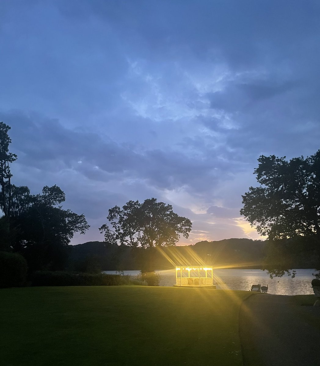 Dinner at Storrs Hall #LakeDistrict #withfriends <a href="/LawtoDoor/">#LawtoDoor</a>