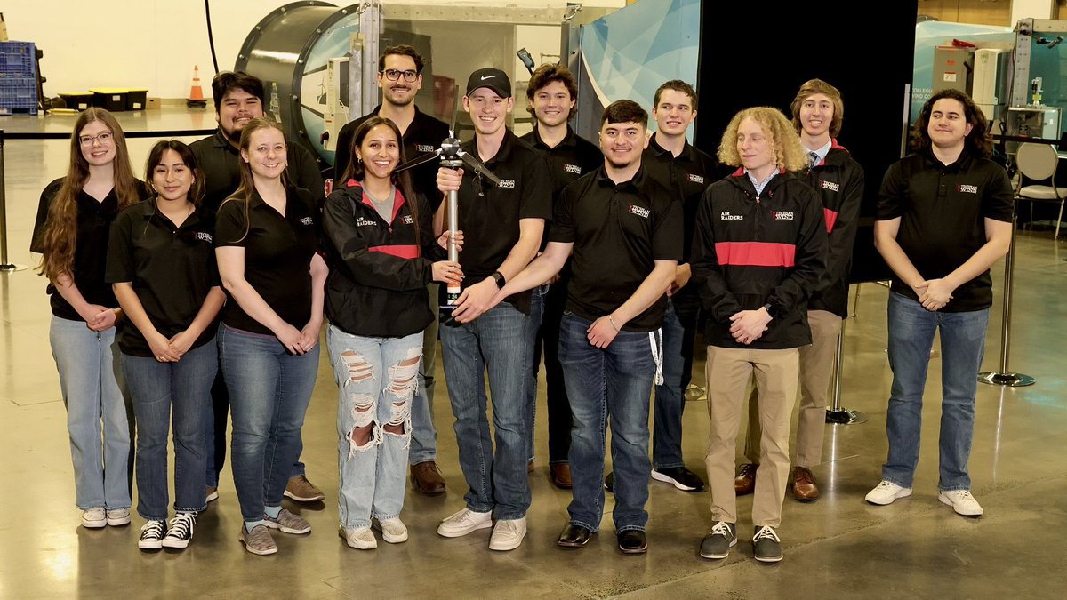 TechsanWindTeam's tweet photo. Our final team picture from the Collegiate Wind Competition! Our Project Development sub-team finished close second and we’re so excited for next year already. https://t.co/2W9vuZ2PtK