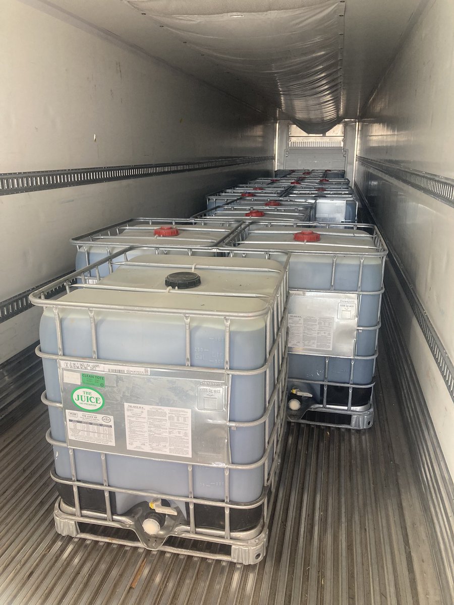 NuhnForage's tweet image. East, West, USA and everywhere in between. The Juice is on the move!  Be ready for #hay2024

 #TheJuice #JuiceKeepItCool #CanadianAgriculture #MadeInCanada