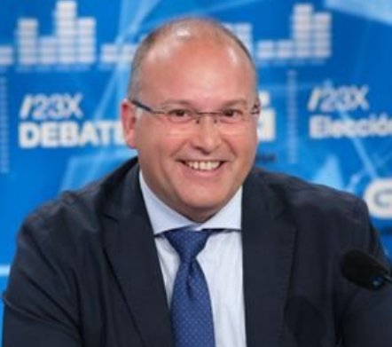 #LaNoche24h 
DE QUÉ SE RIE EL SUBNORMAL ESE DEL PP CUANDO ACUSA DE TERRORISTAS A <a href="/ehbildu/">EH Bildu</a> ?

DE QUE SE RIE ESE SUBNORMAL QUE MILITA EN UN PARTIDO HEREDERO DEL FRANQUISMO Y EL FASCISMO? 
DE QUÉ RIES <a href="/Mtelladof/">Miguel Tellado</a>