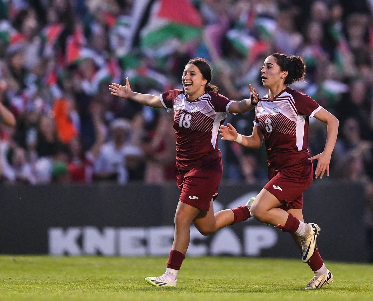 KNEECAP (@kneecapceol) on Twitter photo Nour Youseff after scoring the winning goal for Palestine last night in Dublin against Bohs. 🇵🇸👏
FREE PALESTINE 
FUCK ISRAEL Nour Youseff after scoring the winning goal for Palestine last night in Dublin against Bohs. 🇵🇸👏
FREE PALESTINE 
FUCK ISRAEL