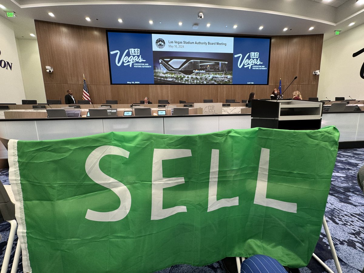 The #SELLFlagTour has come to the Las Vegas Stadium Authority Board meeting! #SellTheTeam