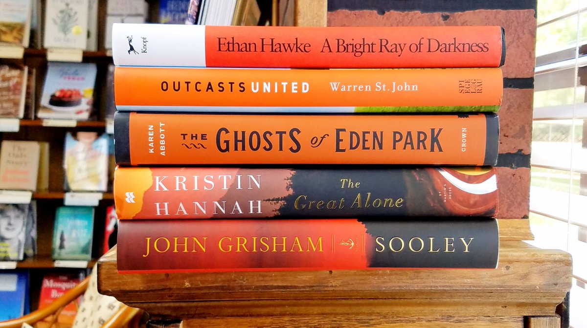 What are your #FridayReads? 

#TGIF #weekendreads #EthanHawke @warrenstjohn @AbbottKahler #KristinHannah @JohnGrisham @AAKnopf @CrownPublishing @randomhouse @StMartinsPress @doubledaybooks