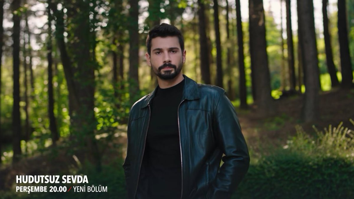 zeynohalo's tweet photo. good LORDDDDD how are we supposed to focus on the angst when THIS is how he looks 😫���
#hudutsuzsevda https://t.co/lG7Kl3BecX