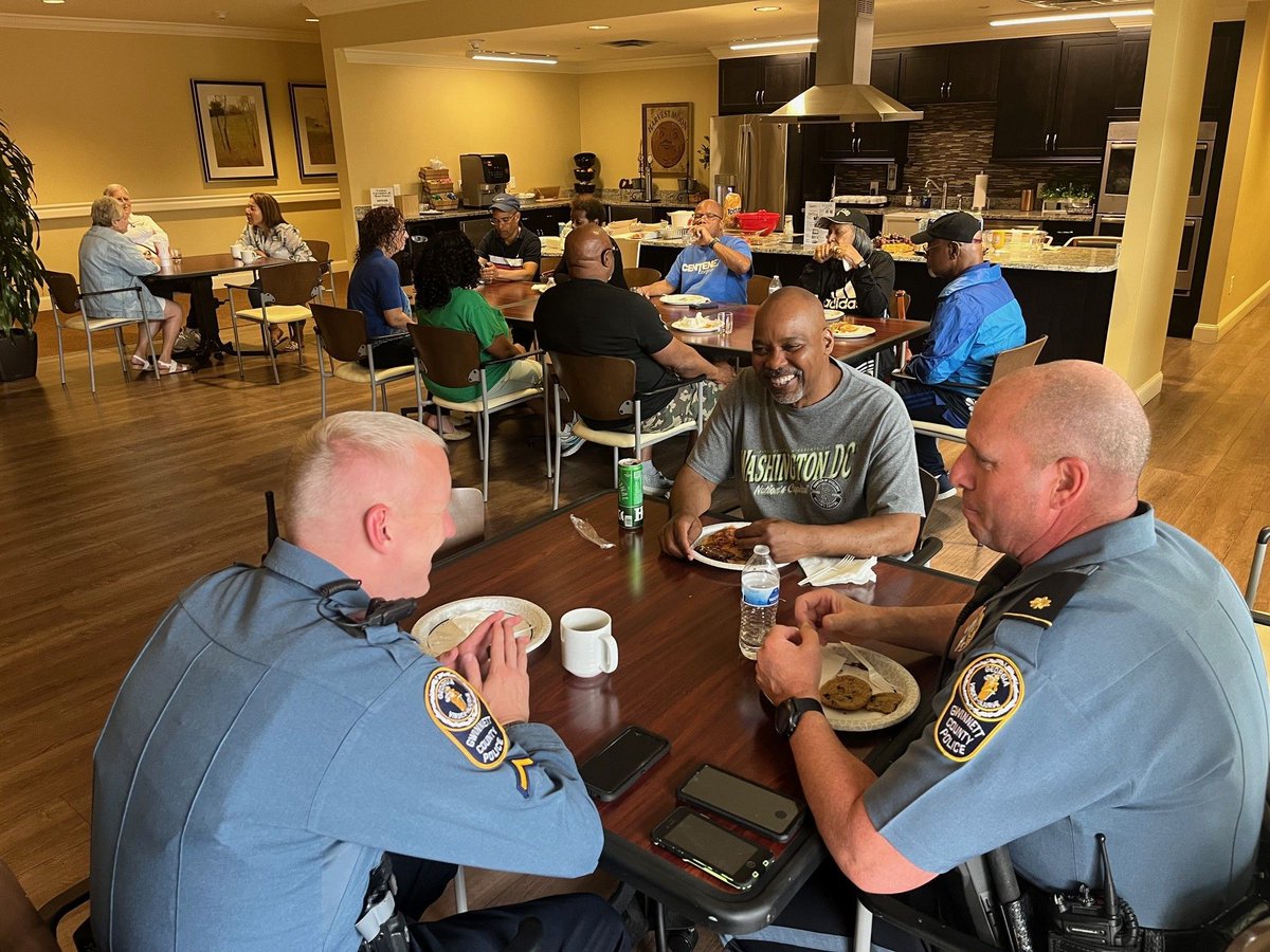 Last Thursday, Dogwood Forest Assisted Living Facility graciously hosted a potluck for Sawyer Farms neighborhood HOA, COPS members, and Bay Creek precinct. Major Ayers discussed FLOCK camera systems. We appreciate the support and partnerships with these communities!