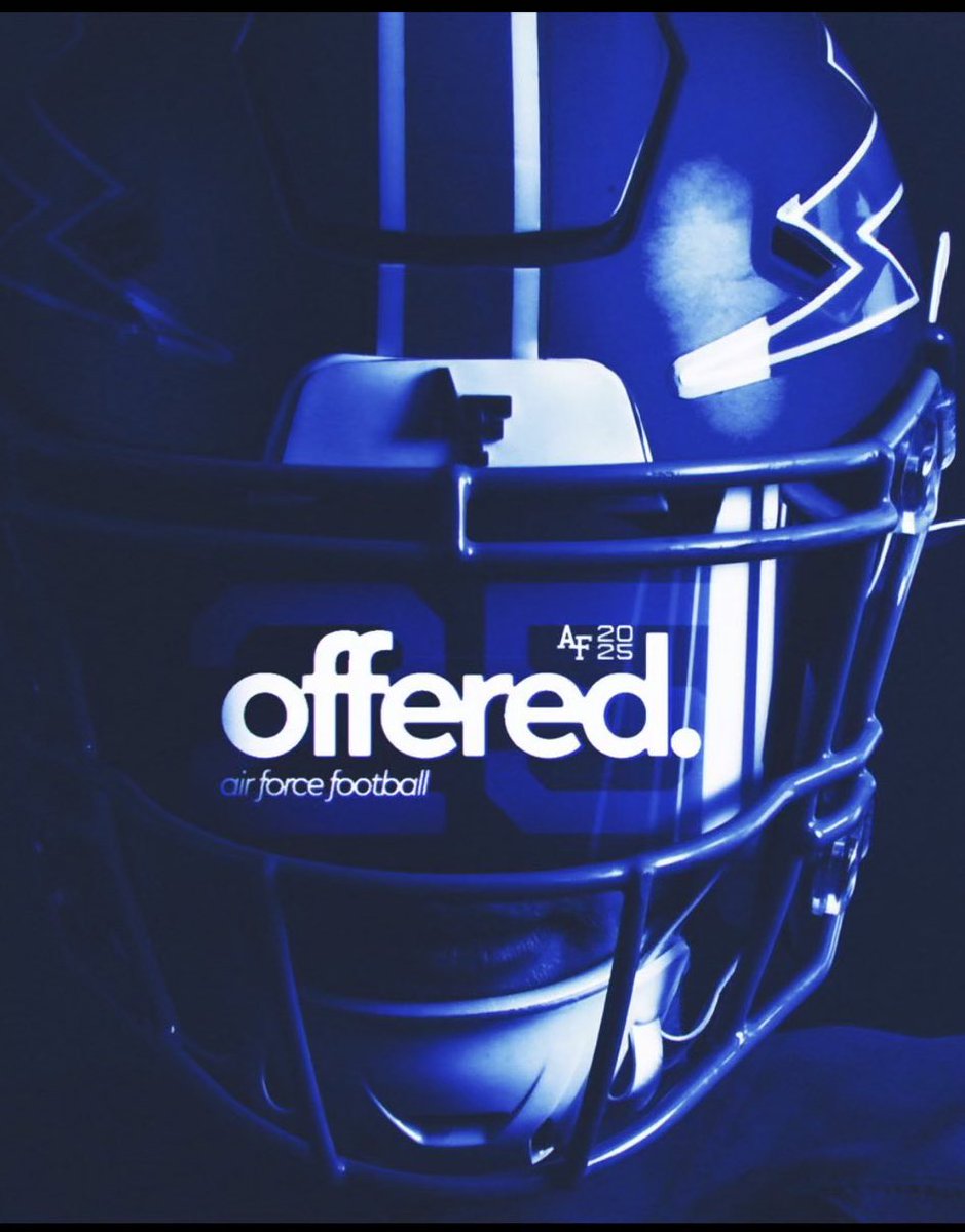 After a great conversation with @Coach_DGibson I am excited to receive an offer from @AF_Football. Thank you @coachskene3 @ArrowheadFB @KohlsSnapping @Coach_Casper