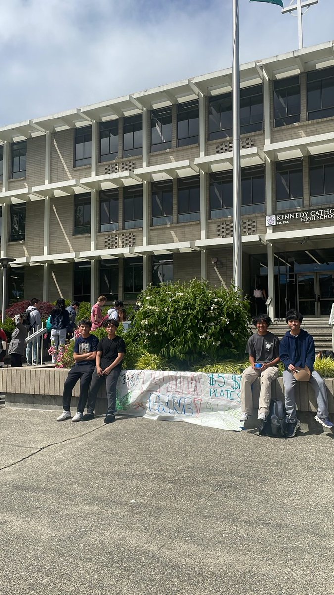 Kennedy Catholic tweet media