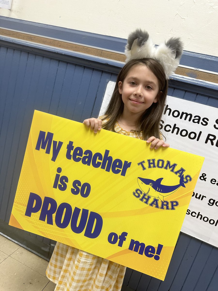 SharkSigns tweet media