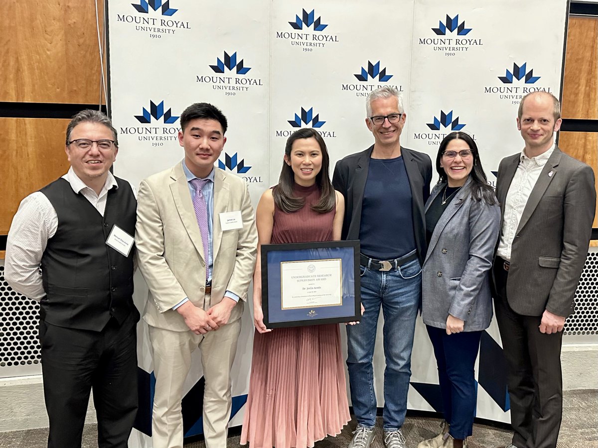 Grateful to have received the Research Recognition Award for Undergrad Research Supervision. Huge thanks to my amazing students and supportive colleagues. Congrats as well to all the awardees! 🎉 Read more here: ow.ly/TAYc50RHIOX