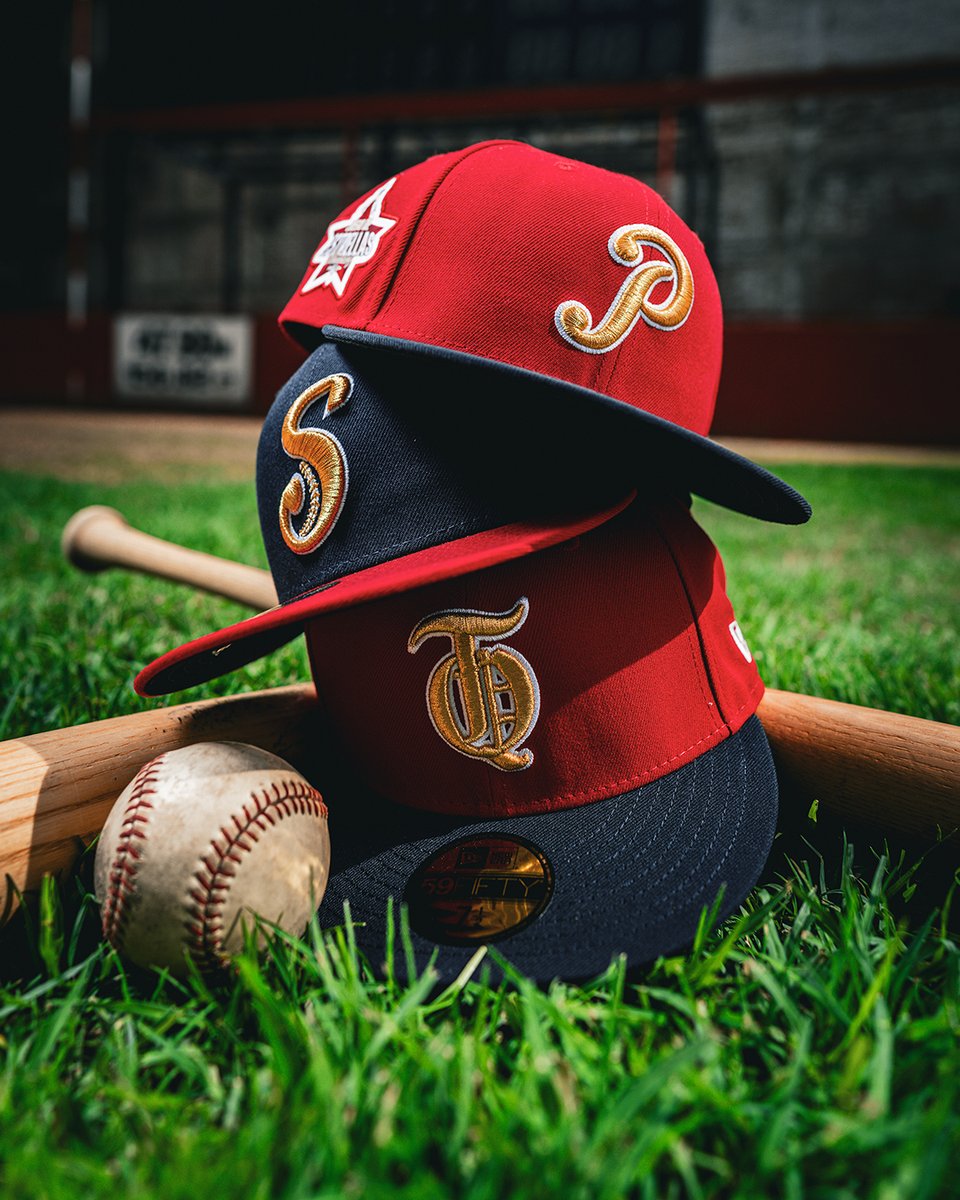 NewEraMx's tweet image. LMB Juego de Estrellas 2024 x @NewEraMx 

La élite del beisbol llega al puerto de Veracruz.🚢 Únete a la fiesta del beisbol mexicano con la cap y el jersey oficial On-Field del Juego de Estrellas de la @LigaMexBeis.⭐

¿A quién veremos con estas joyas en el puerto?🤩
De venta en:…