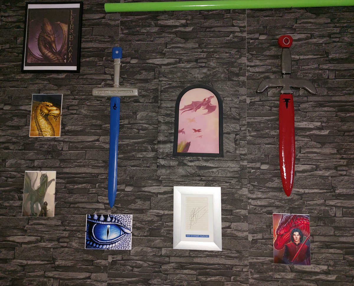 @paolini #fanartfriday #eragon This is my living room :D PS: I have 3 Eragon-tattoos