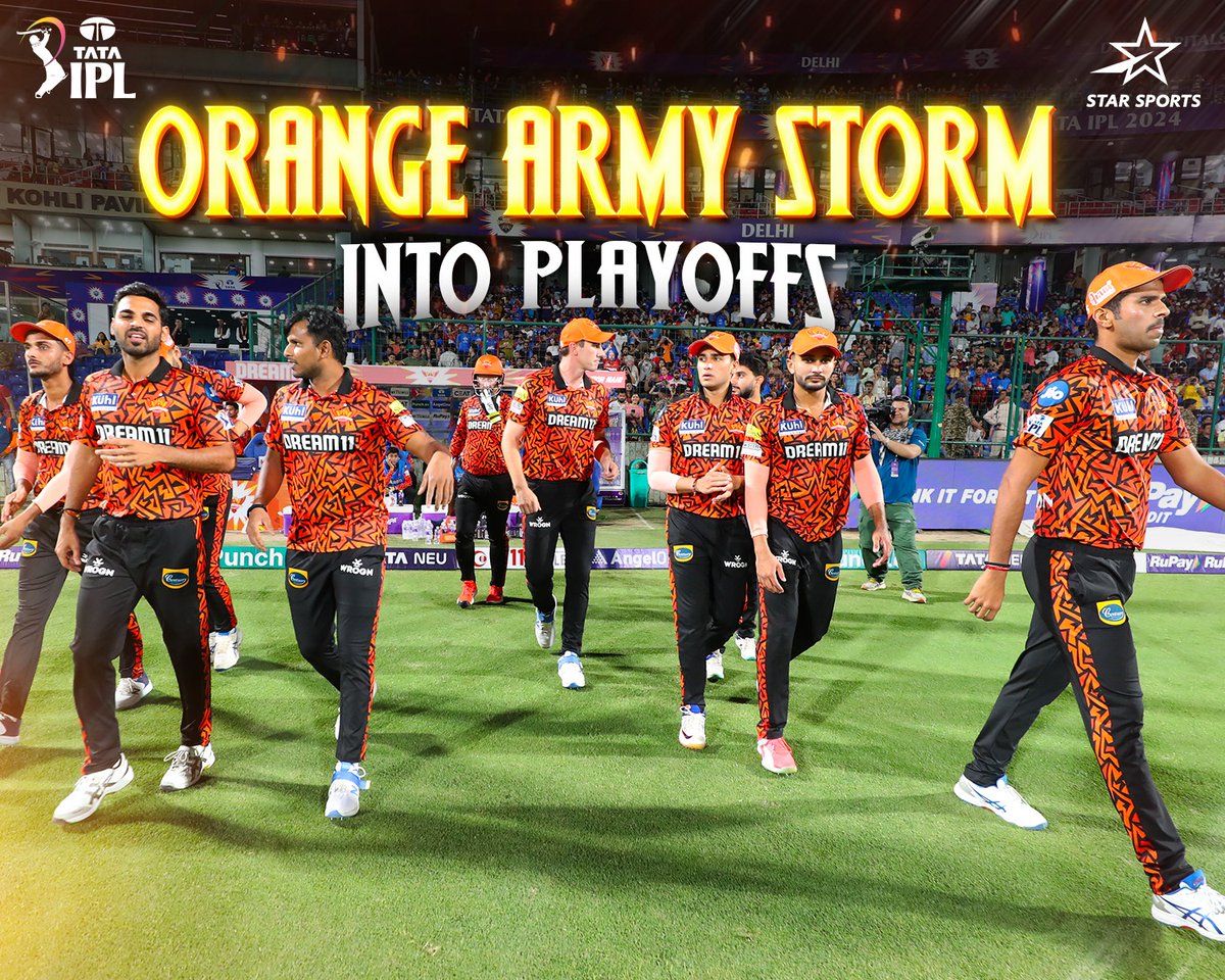 .@SunRisers becomes the third team to qualify for the Playoffs after their match against the @gujarat_titans got abandoned! 🧡

After four years, the Orange Army has made a return to the Playoffs, in quest for victory! 🏆

📺 | #SRHvGT | #IPLOnStar | #Race2PlayoffsOnStar